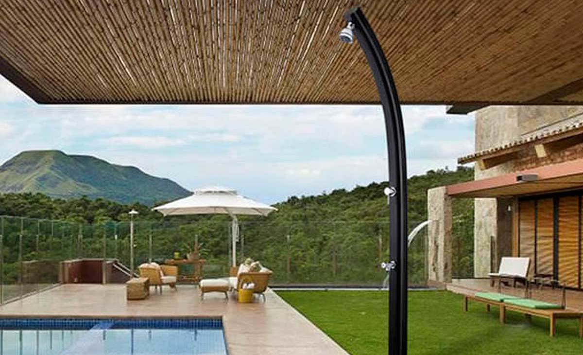 Gli accessori che non possono mancare alla tua piscina