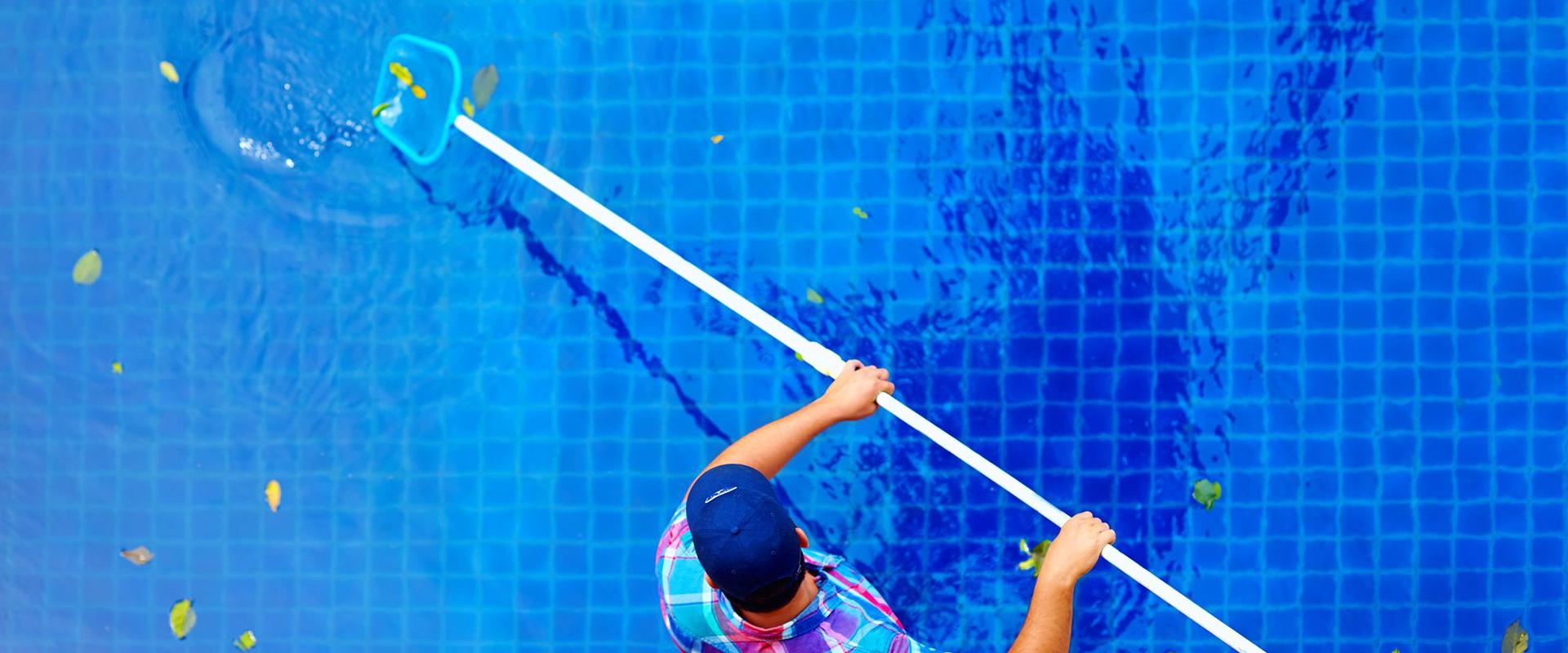 Manutenzione piscina con Artepool