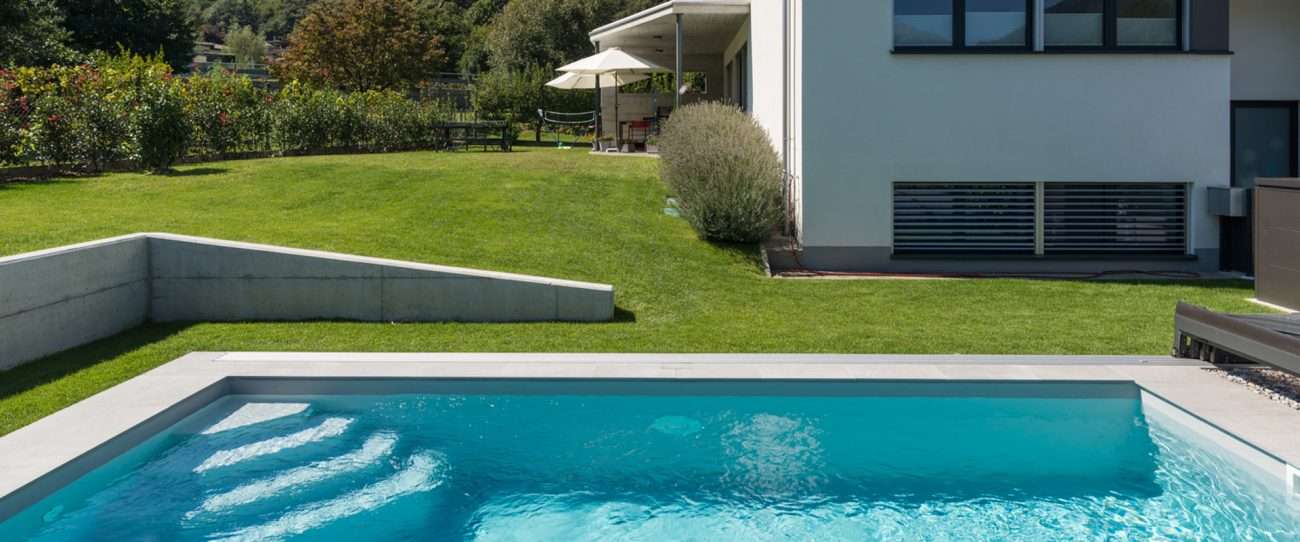 5 benefici di una piscina privata